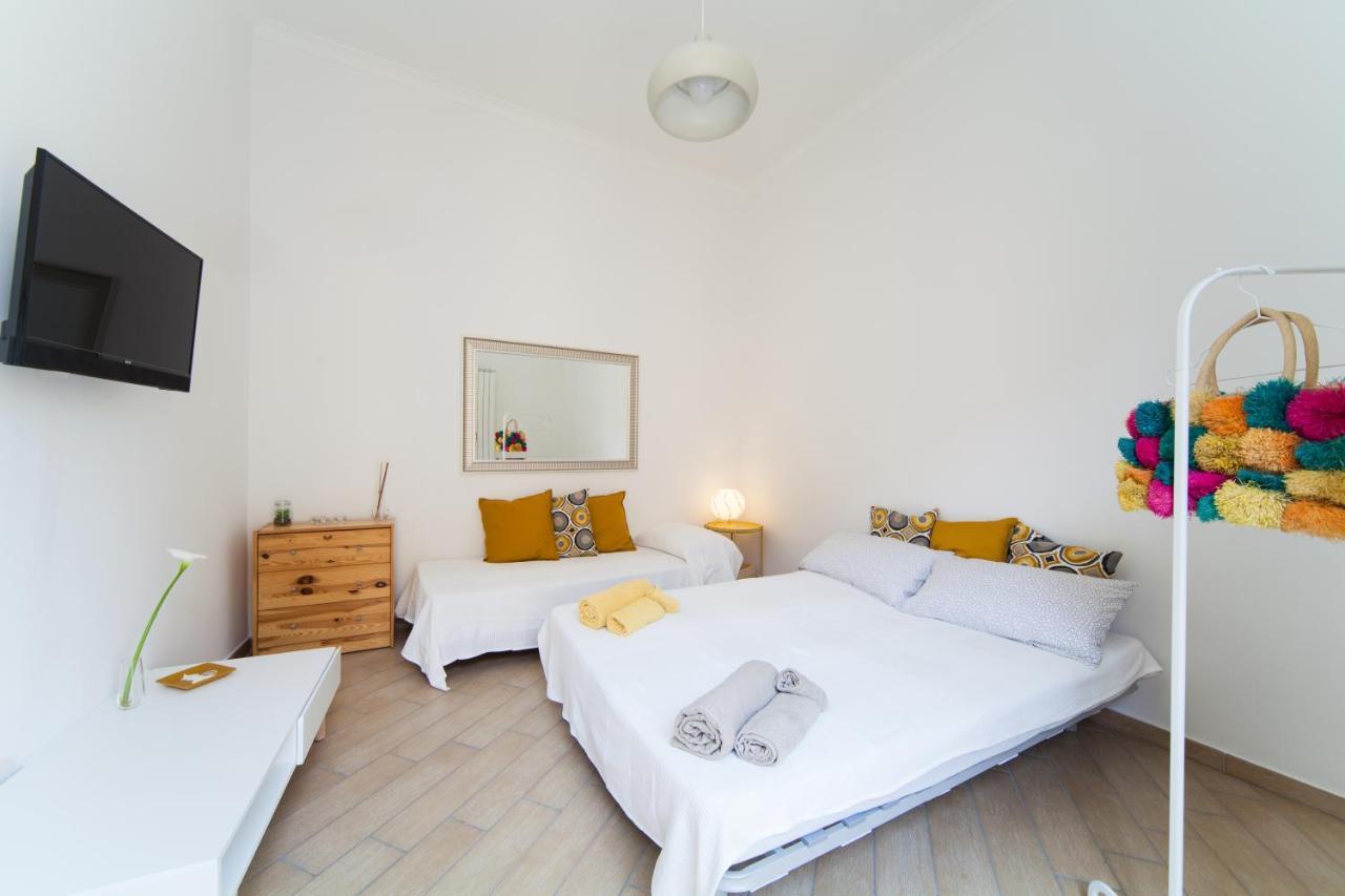 Napoli Centro Suite - Duomo Apartment エクステリア 写真