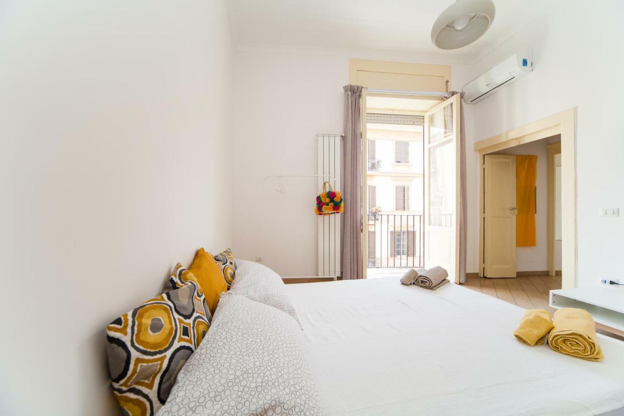 Napoli Centro Suite - Duomo Apartment エクステリア 写真