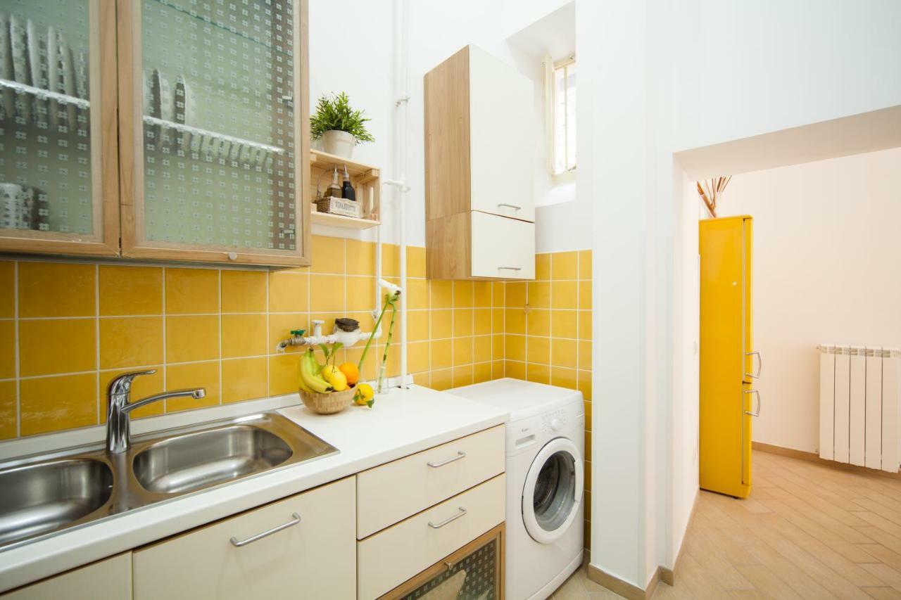 Napoli Centro Suite - Duomo Apartment エクステリア 写真