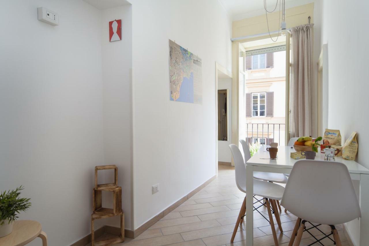 Napoli Centro Suite - Duomo Apartment エクステリア 写真