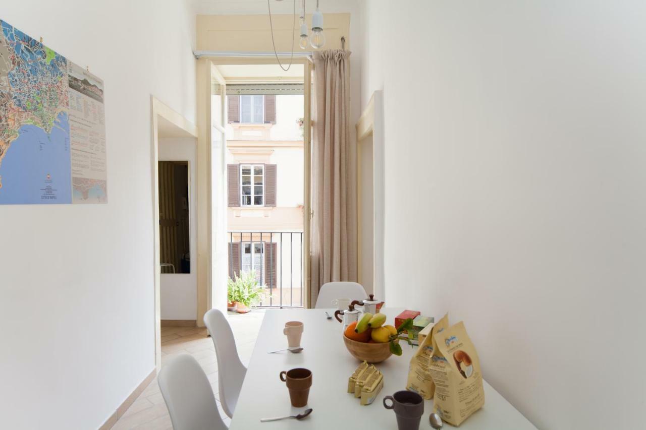 Napoli Centro Suite - Duomo Apartment エクステリア 写真