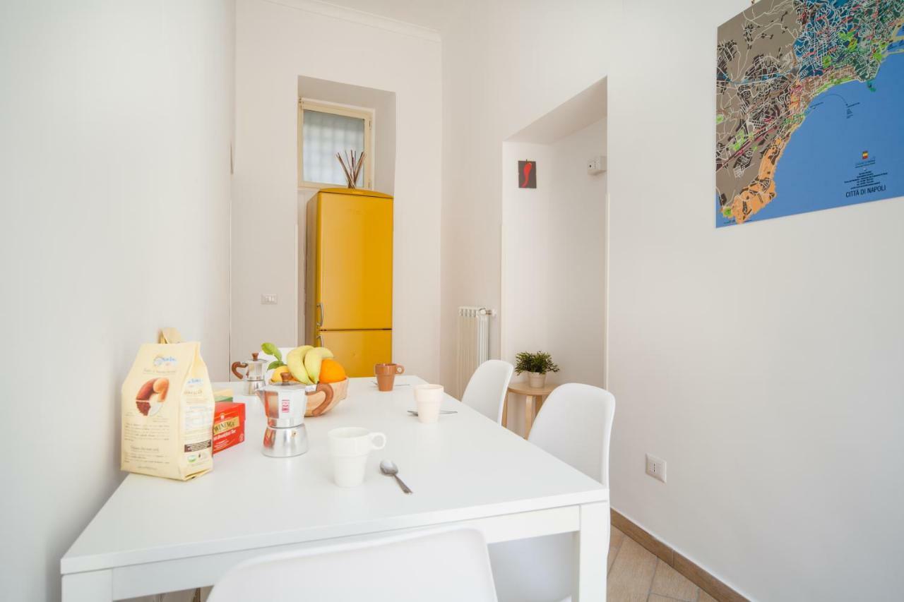 Napoli Centro Suite - Duomo Apartment エクステリア 写真